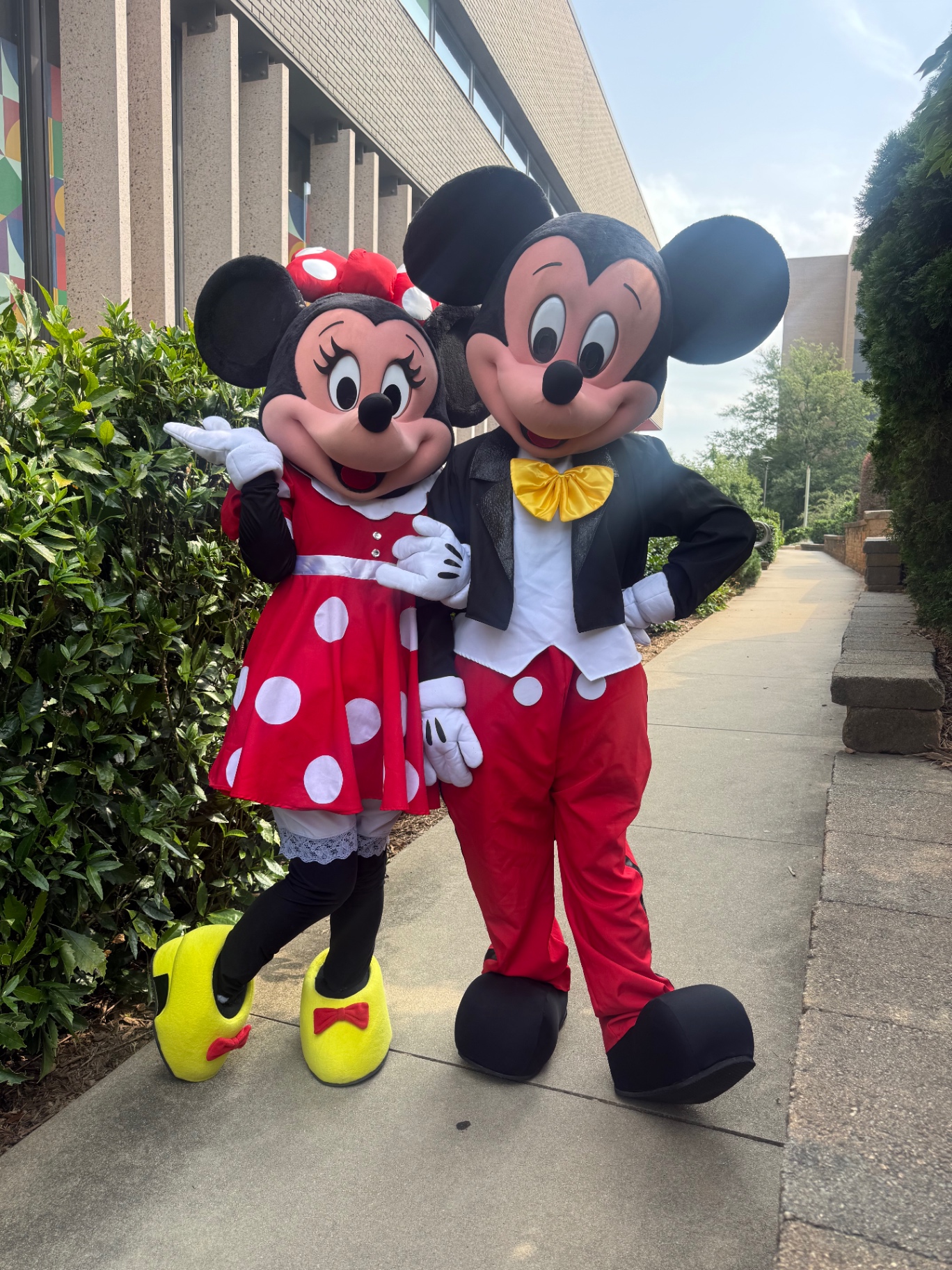KL Parties Mickey and Minnie performers at an outdoor event
